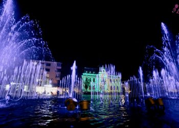 Fântâna muzicală din Piața Primăriei – program de weekend!