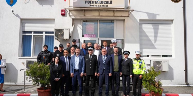 Gentea: Urez întregului colectiv al Poliției Locale Pitești multă sănătate, putere de muncă și împliniri profesionale