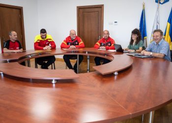 Parteneriat pentru trasee mai sigure în Munții Făgăraș și Iezer-Păpușa