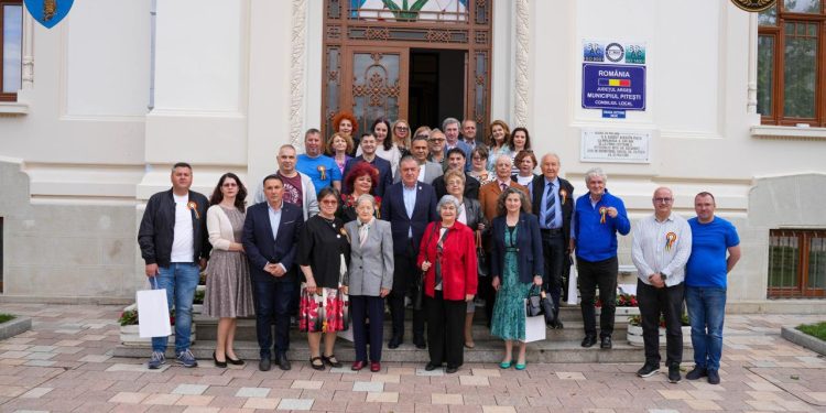 Pitești: Premierea câștigătorilor – un oraș mai frumos, prin implicarea comunității!