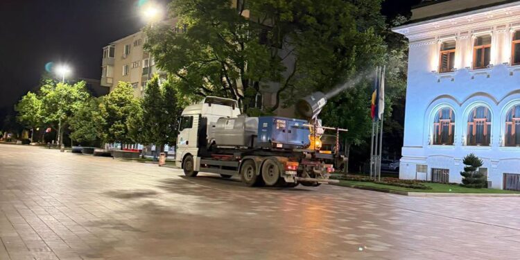 Acțiuni de dezinsecție în Pitești, în seara de 22 spre 23 iunie 2026