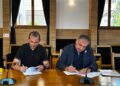 Semnarea contractului de execuție pentru proiectul „Consolidare, reabilitare și autorizare ISU – Sala Sporturilor Trivale”