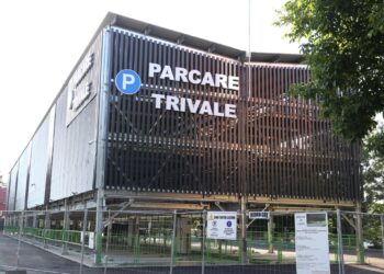Prima parcare supraterană semiautomatizată din Pitești, recepționată astăzi!