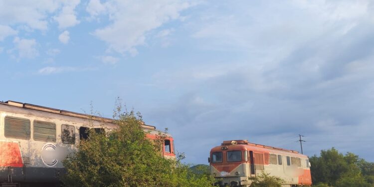 Incendiu la o locomotivă în Argeș