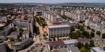 Invitație de participare la dezbaterea publică pentru concursul internațional de soluții „Zona Centrală Pitești”