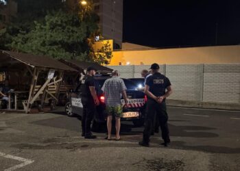 17 sancțiuni aplicate de Poliția Locală Pitești, în două nopți, pentru tulburarea liniștii publice și consum de alcool pe domeniul public!