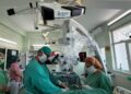 Microscop 3D de ultimă generație pentru Neurochirurgia de la Pitești. Echipamentul este deja testat în sala de operație, iar Conducerea SJU Pitești pregătește achiziția