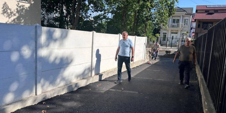 Investiții în educație și infrastructură la Pitești. Un nou acces a fost amenajat în zona Inspectoratului Școlar