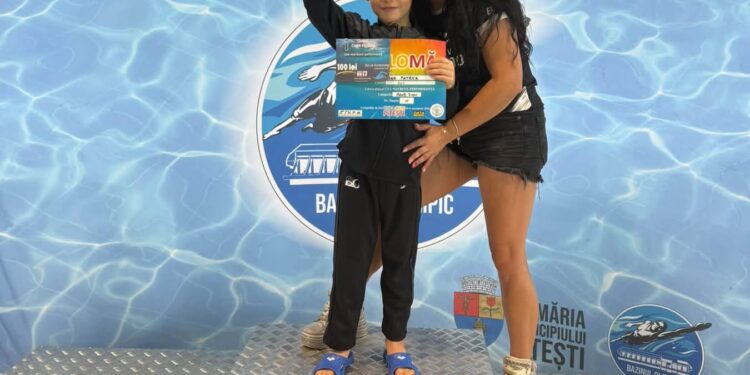 Rezultate excelente pentru înotătorii B2O la Cupa CSM Pitești! Două trofee pentru cele mai bune performanțe